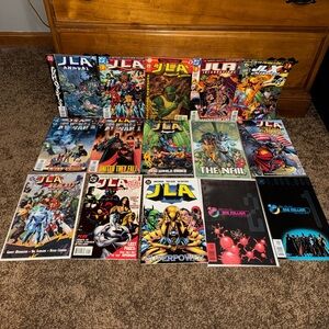 Huge Lot Of Various DC Comics Justice League Comics